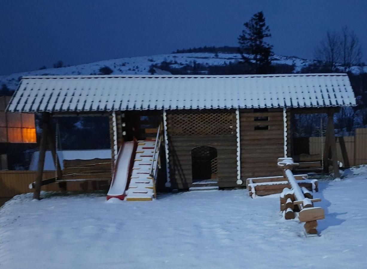 Mountain Dew Hotel Belasovitsa Exterior photo