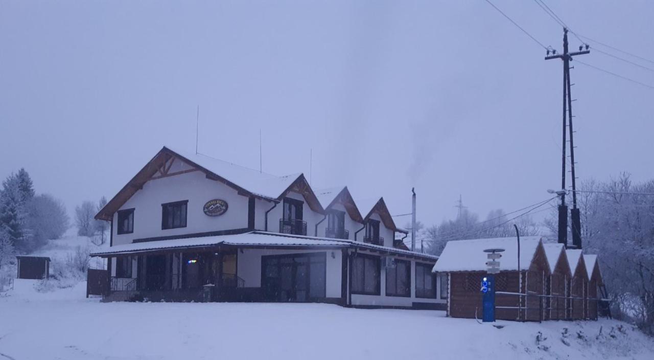 Mountain Dew Hotel Belasovitsa Exterior photo
